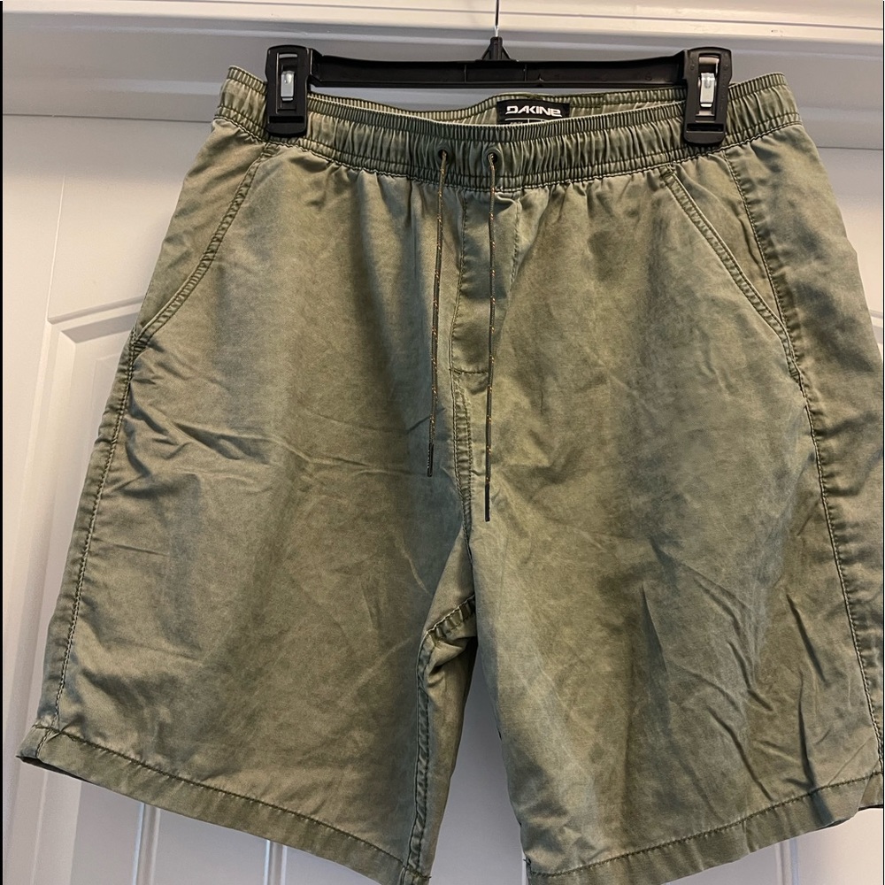 Dakine shorts